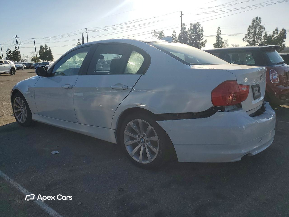 BMW Series 3 2011