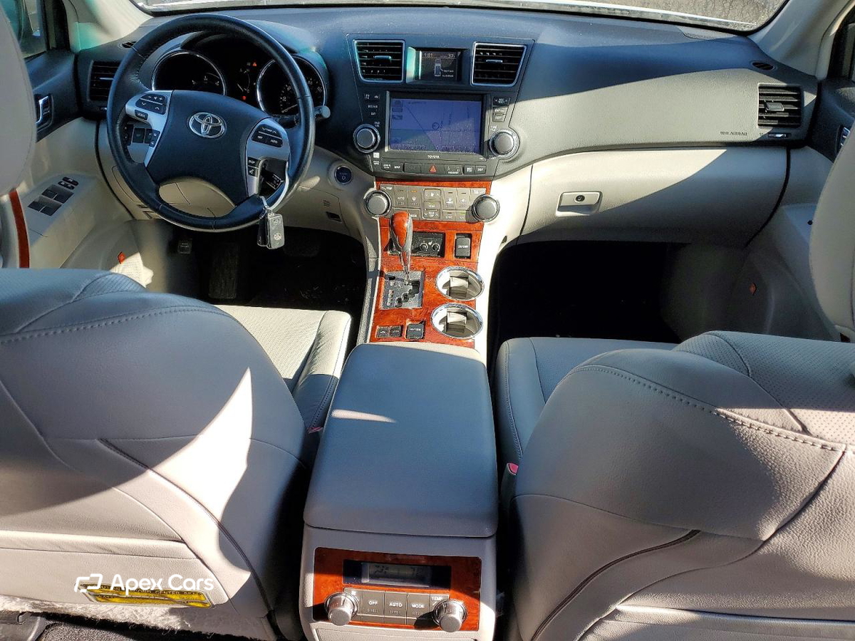 Toyota Highlander 2011