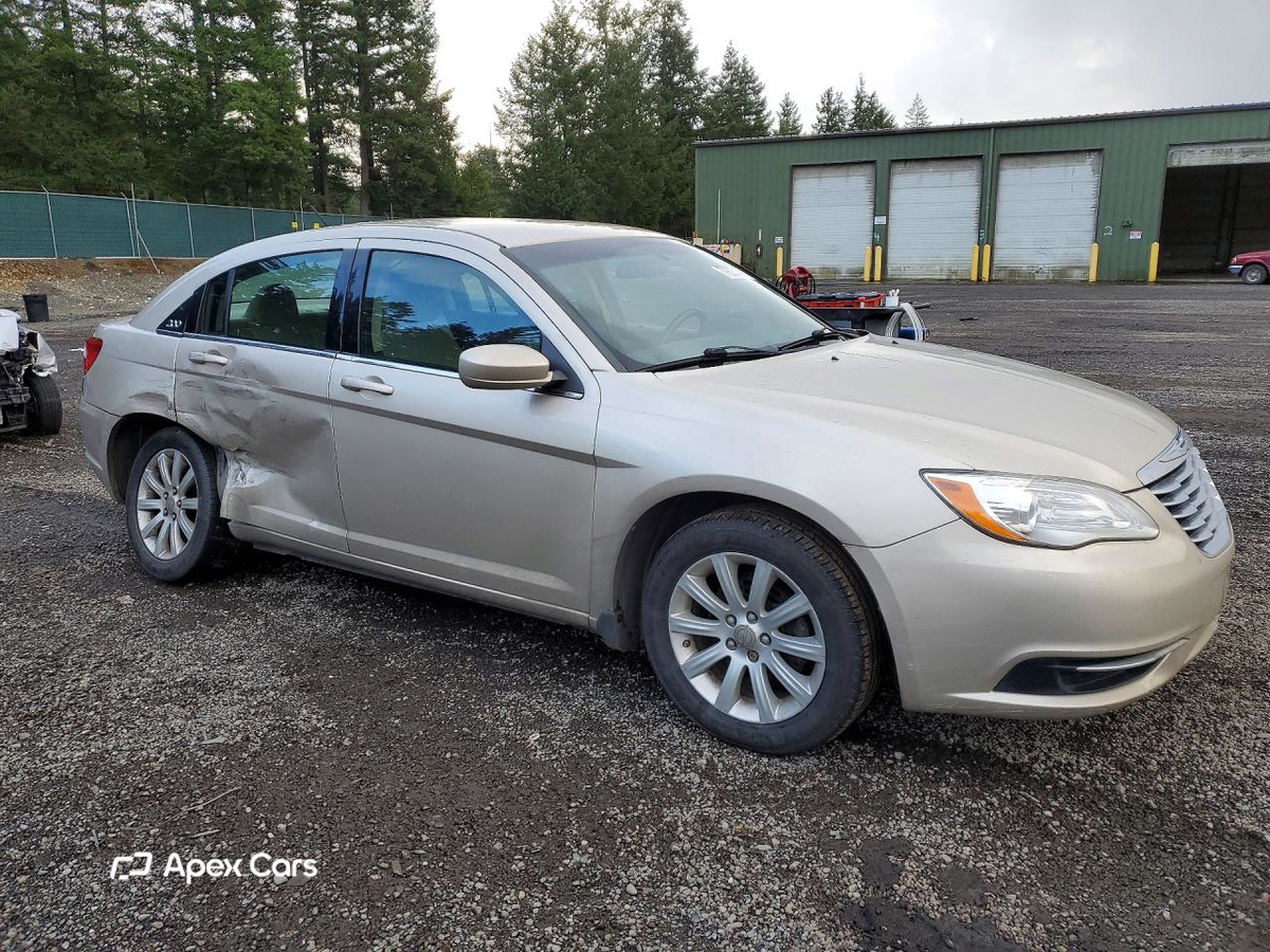 Chrysler 200 2013