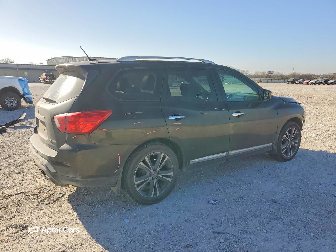 Nissan Pathfinder 2017