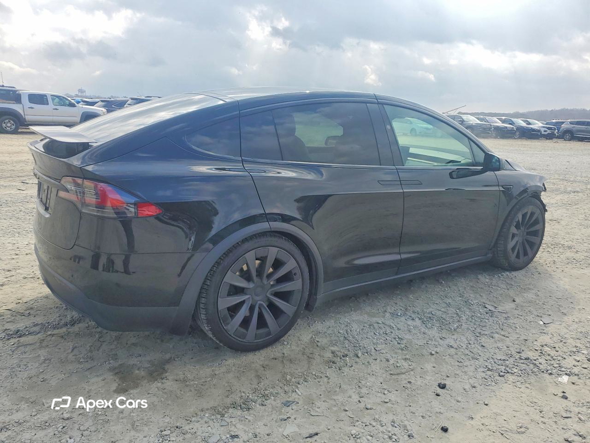 Tesla Model X 2022