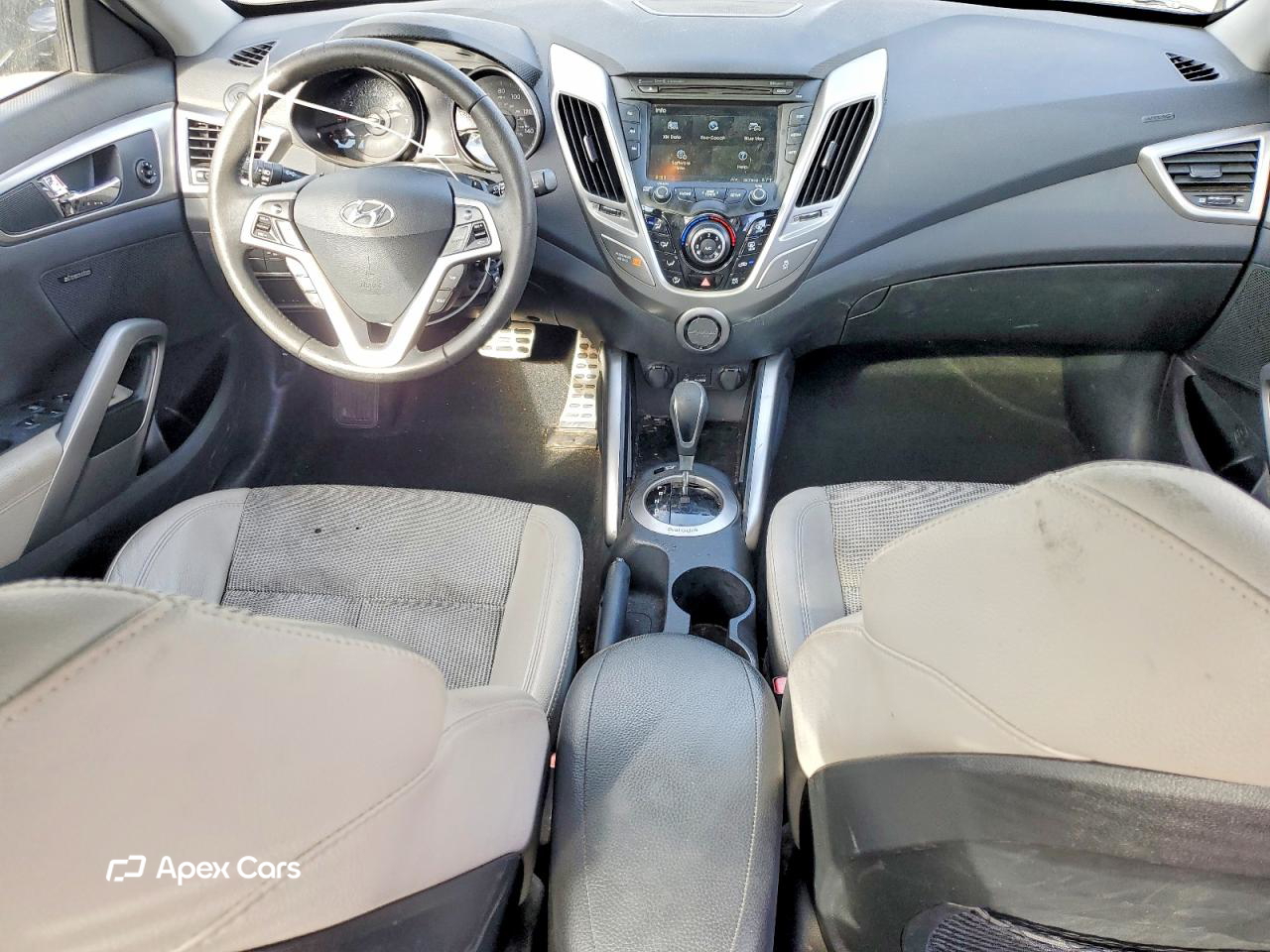 Hyundai Veloster 2013