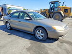 Ford Taurus 2004