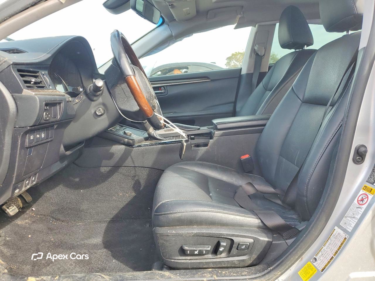 Lexus ES 2016
