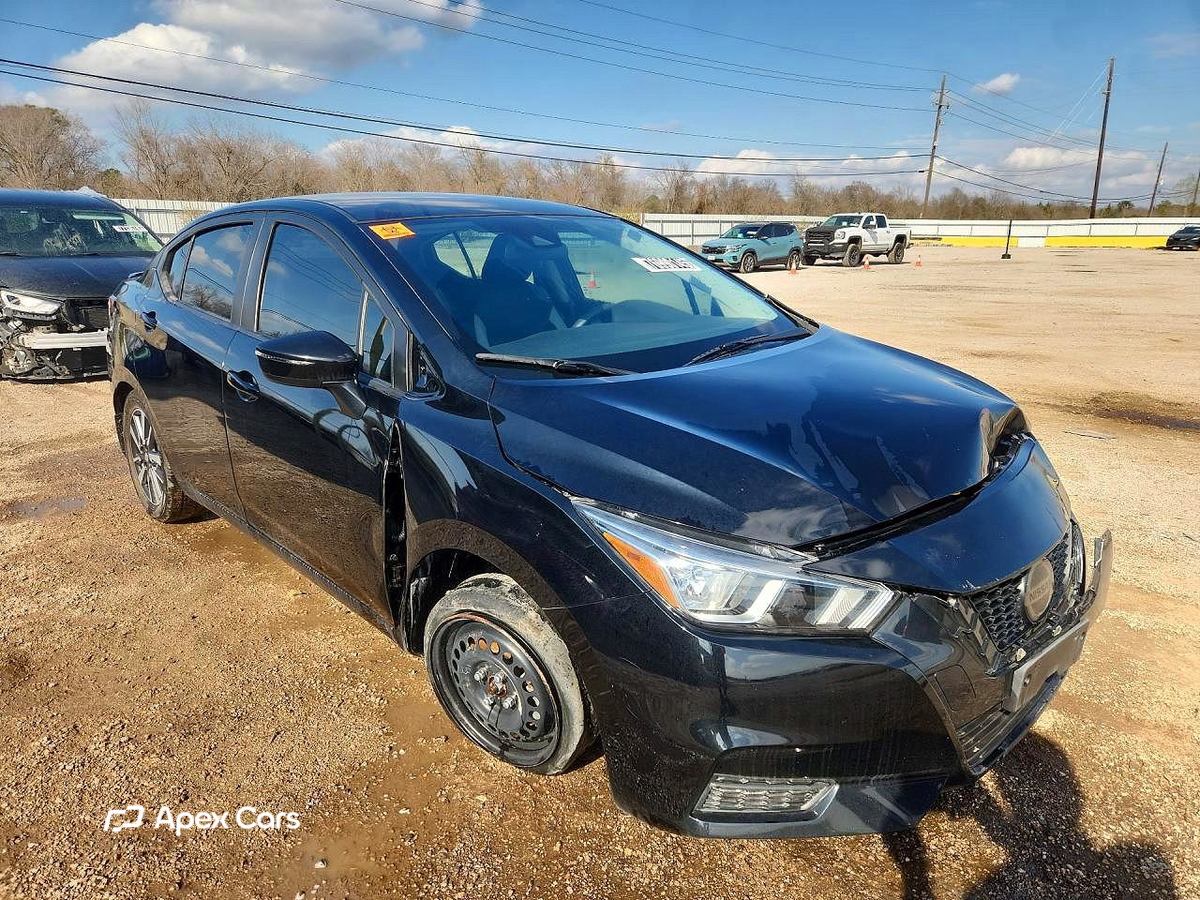 Nissan Versa 2020