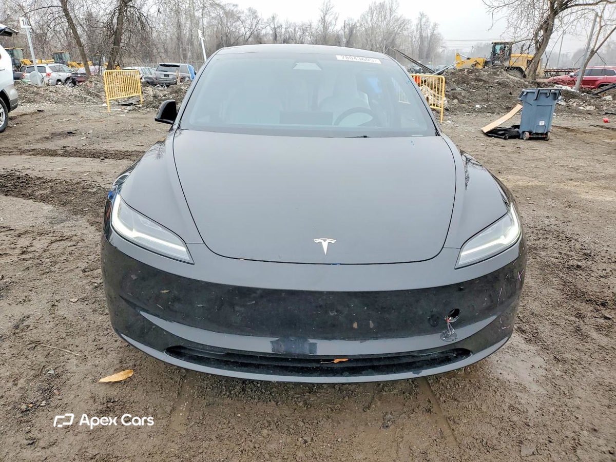 Tesla Model 3 2025