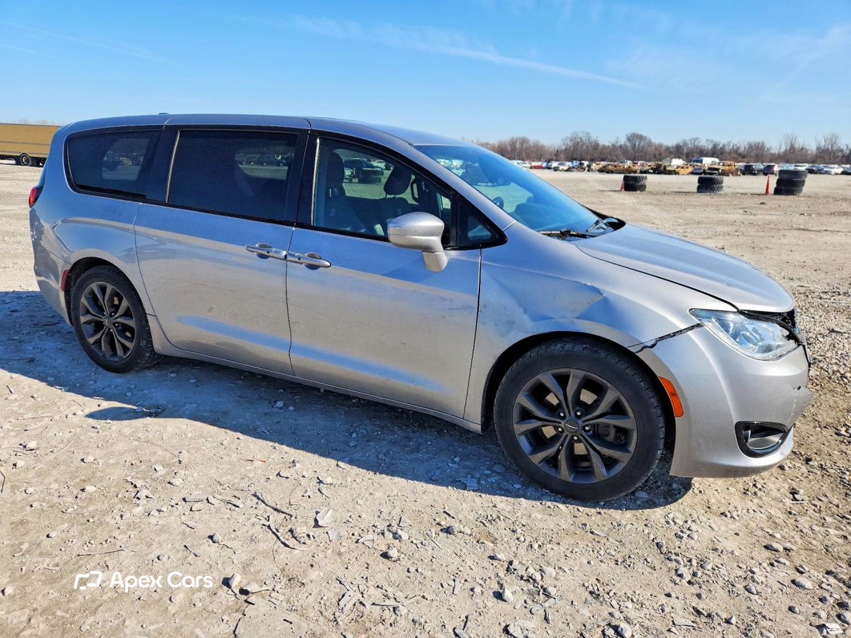 Chrysler Pacifica 2018