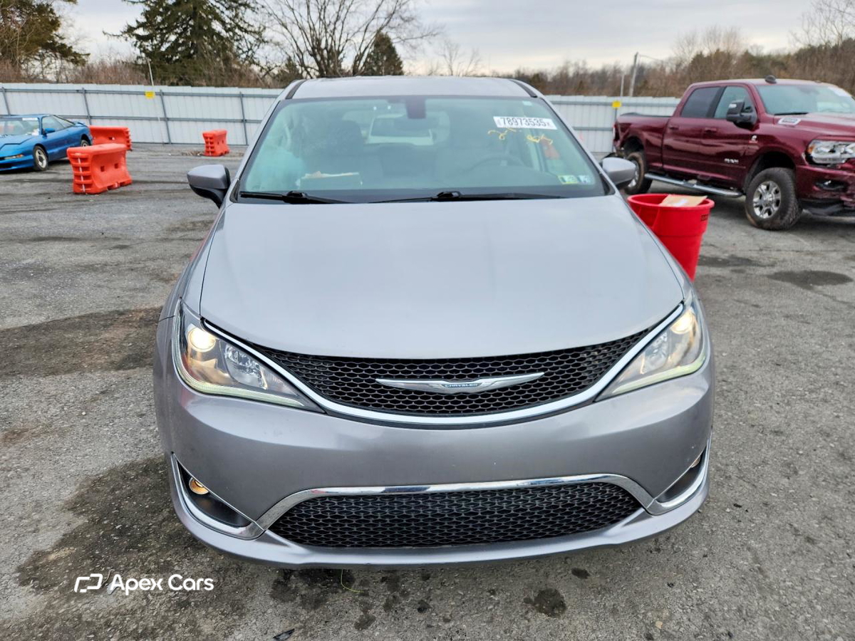 Chrysler Pacifica 2017