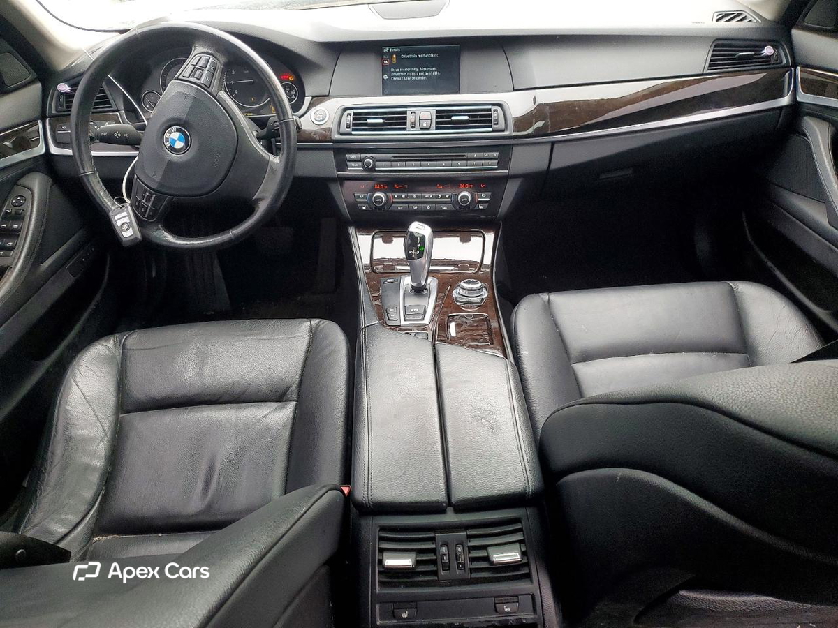 BMW Series 5 2011