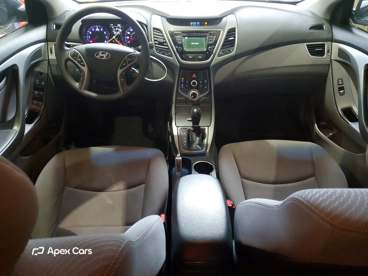 Hyundai Elantra 2016