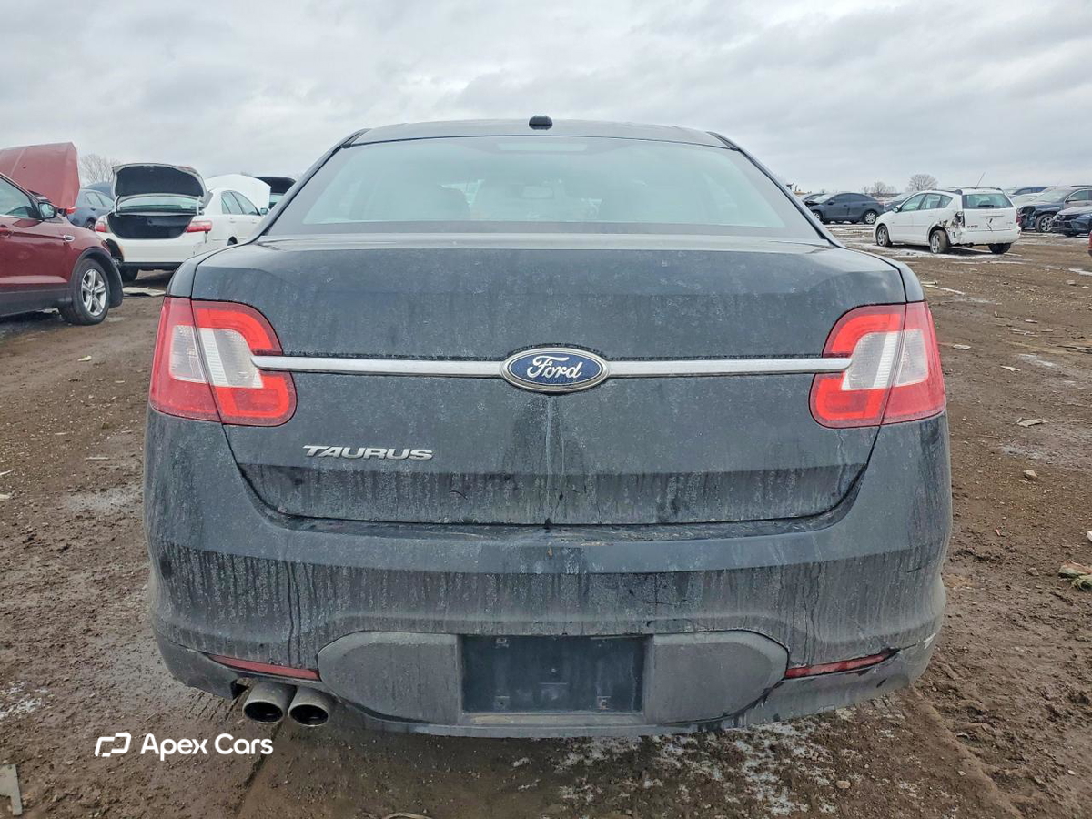 Ford Taurus 2011