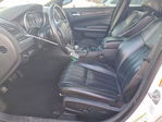 Chrysler 300 2021