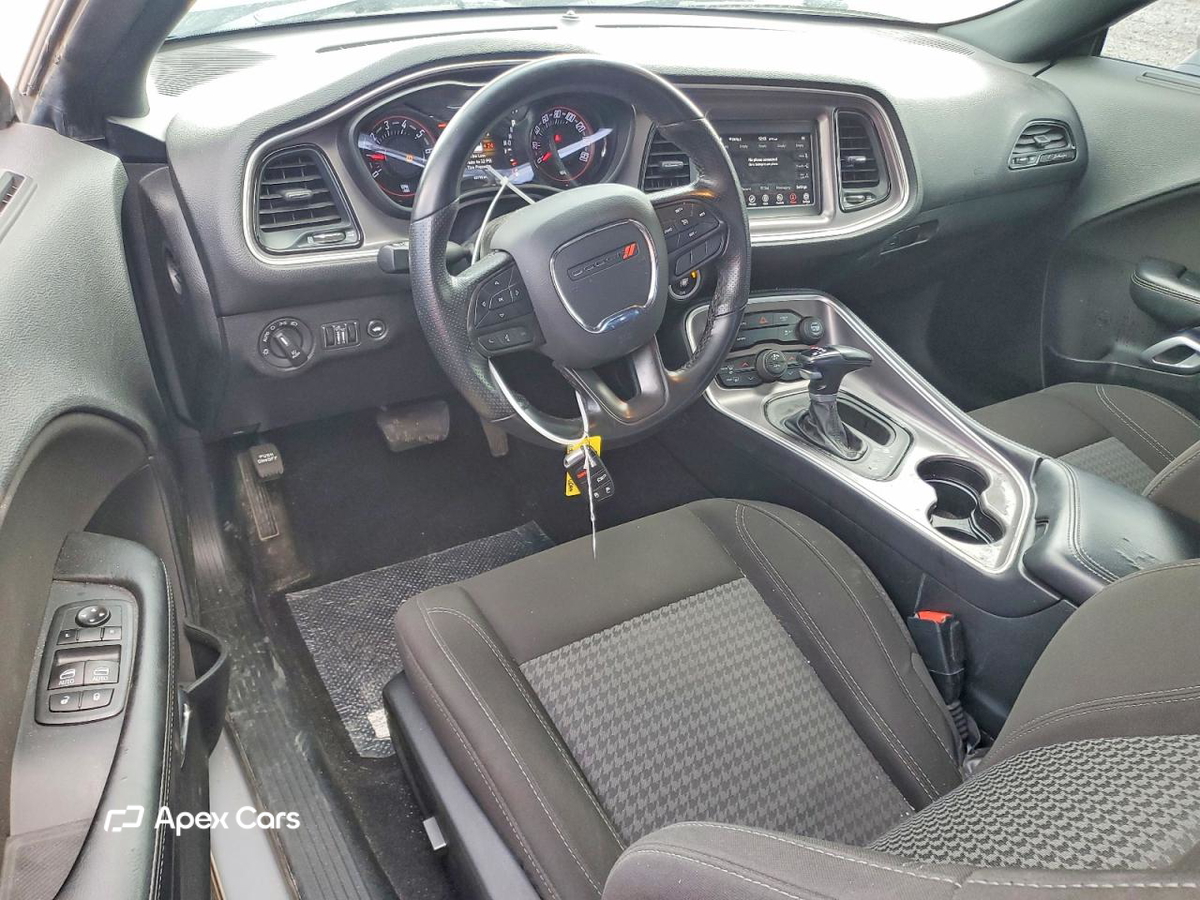 Dodge Challenger 2021