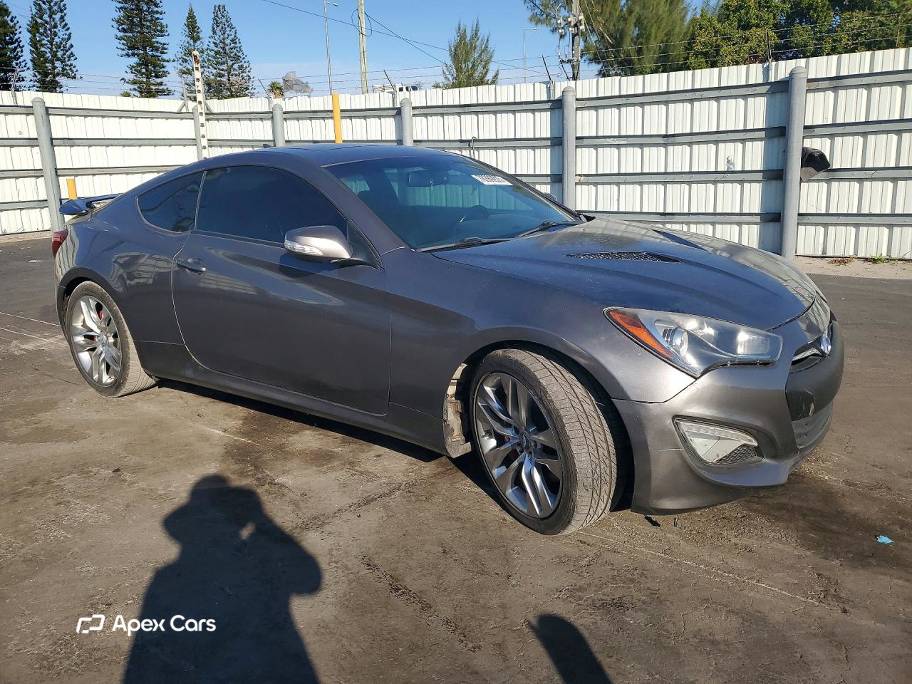 Hyundai Genesis 2013