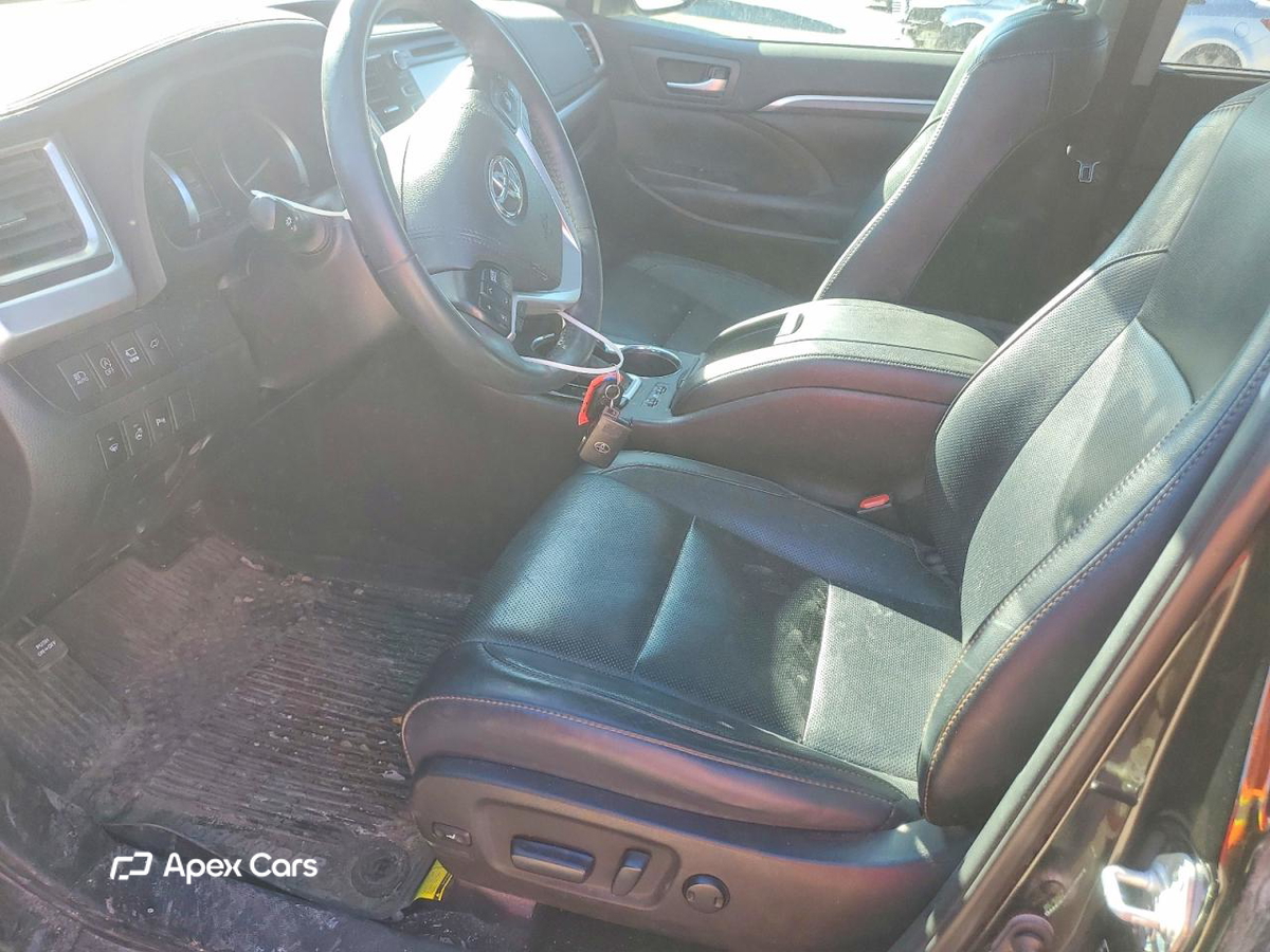 Toyota Highlander 2019