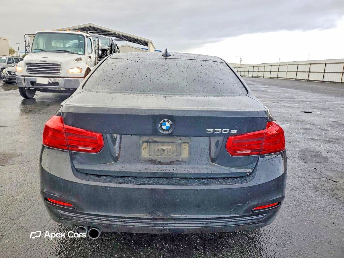 BMW Series 3 2018