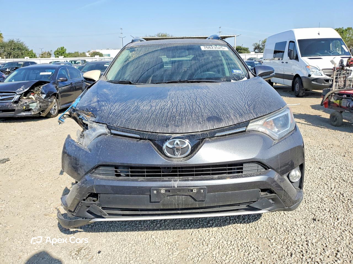 Toyota RAV 4 2016
