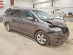 Toyota Sienna 2012