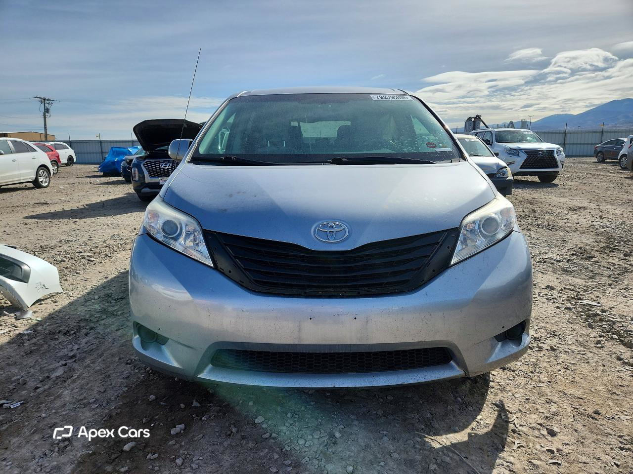 Toyota Sienna 2012
