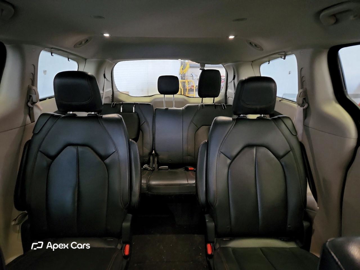 Chrysler Pacifica 2017