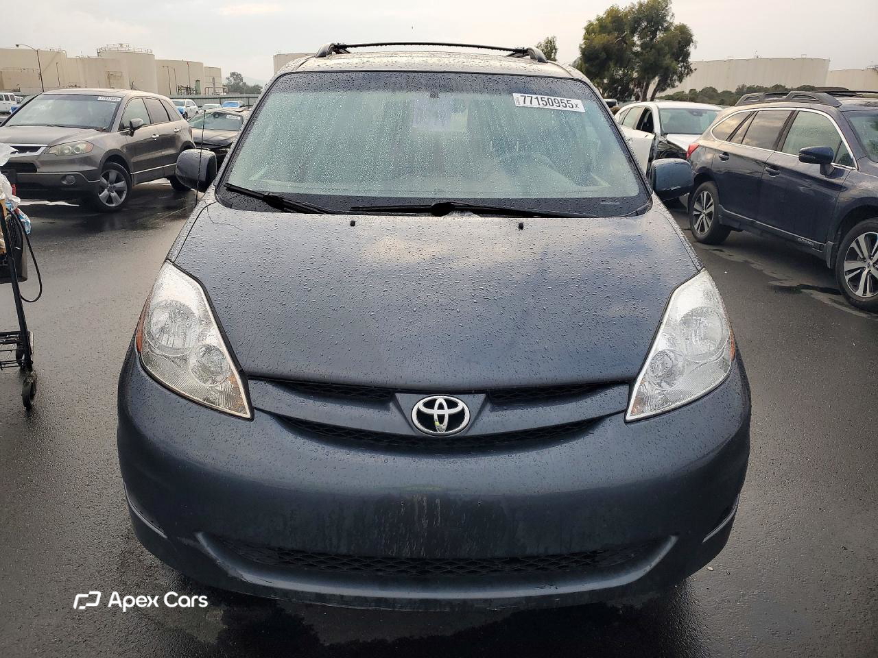 Toyota Sienna 2010
