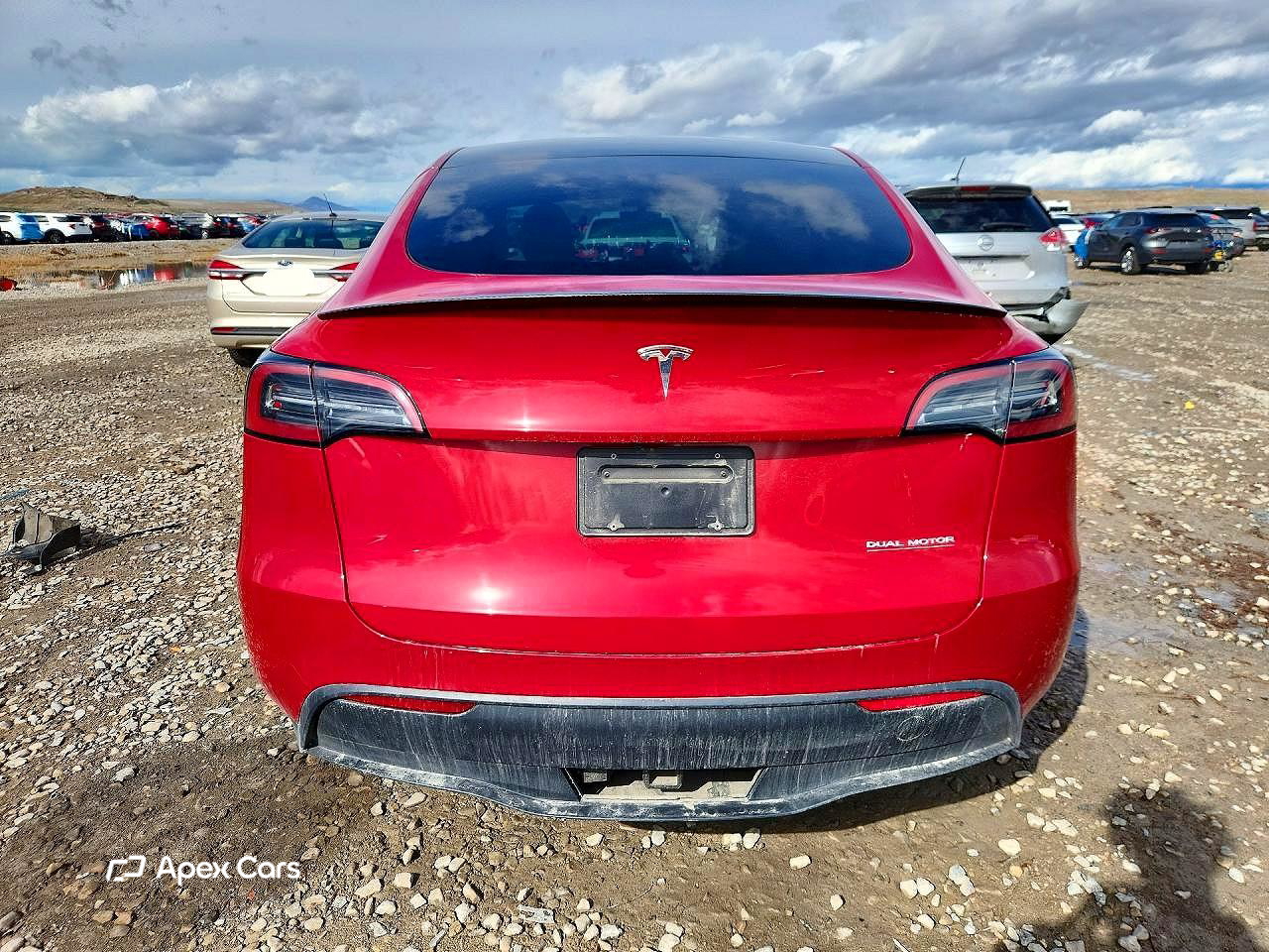 Tesla Model Y 2023