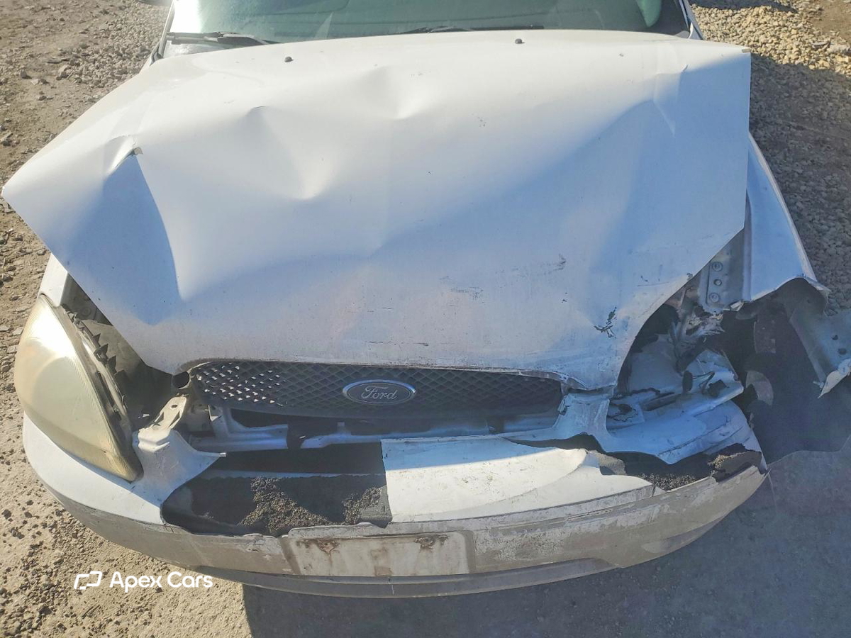 Ford Taurus 2004