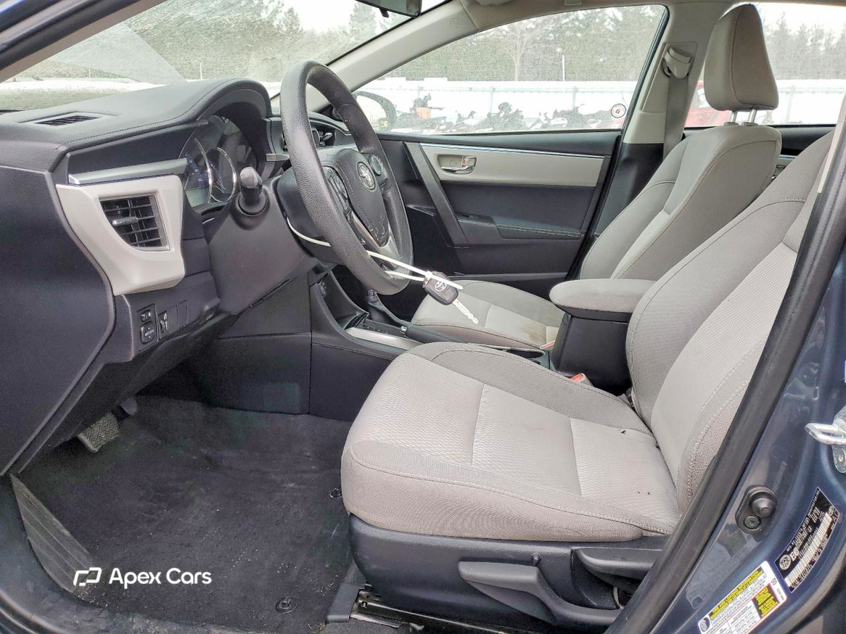 Toyota Corolla 2015
