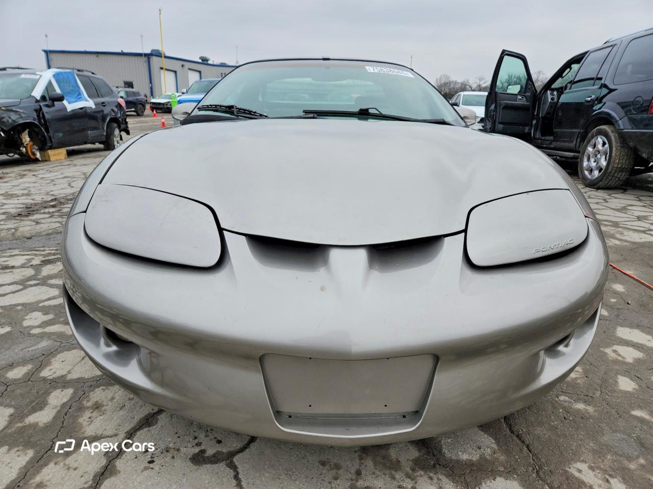 Pontiac Firebird 2000