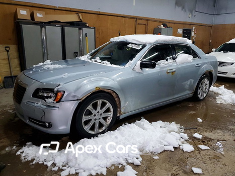 Chrysler 300 2013 - Image 1 of 12