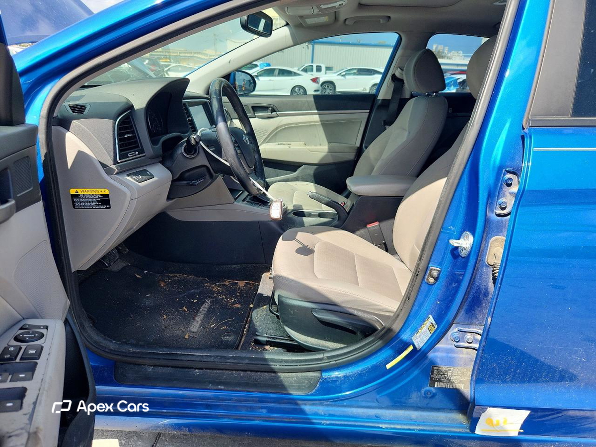 Hyundai Elantra 2018