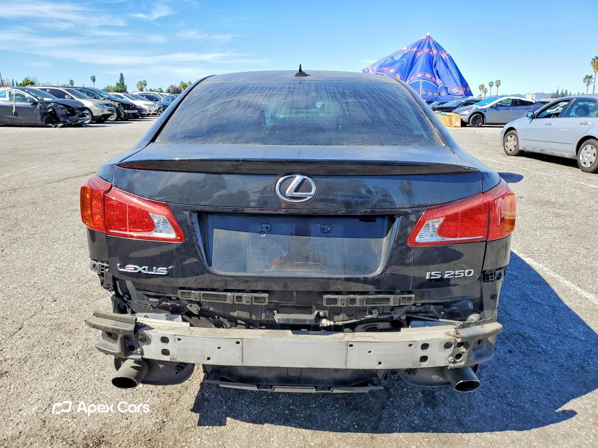Lexus IS 2010