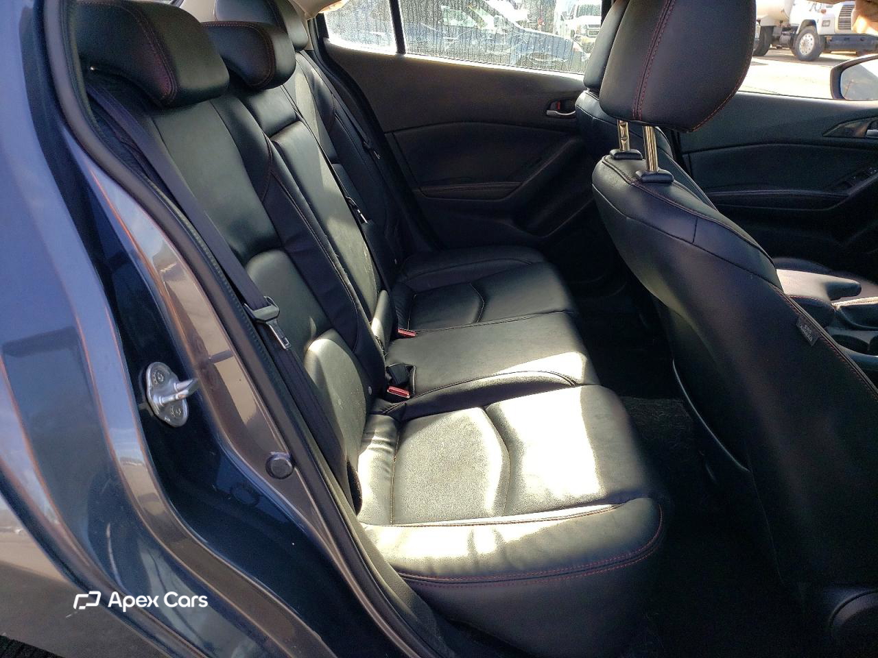 Mazda 3 2015