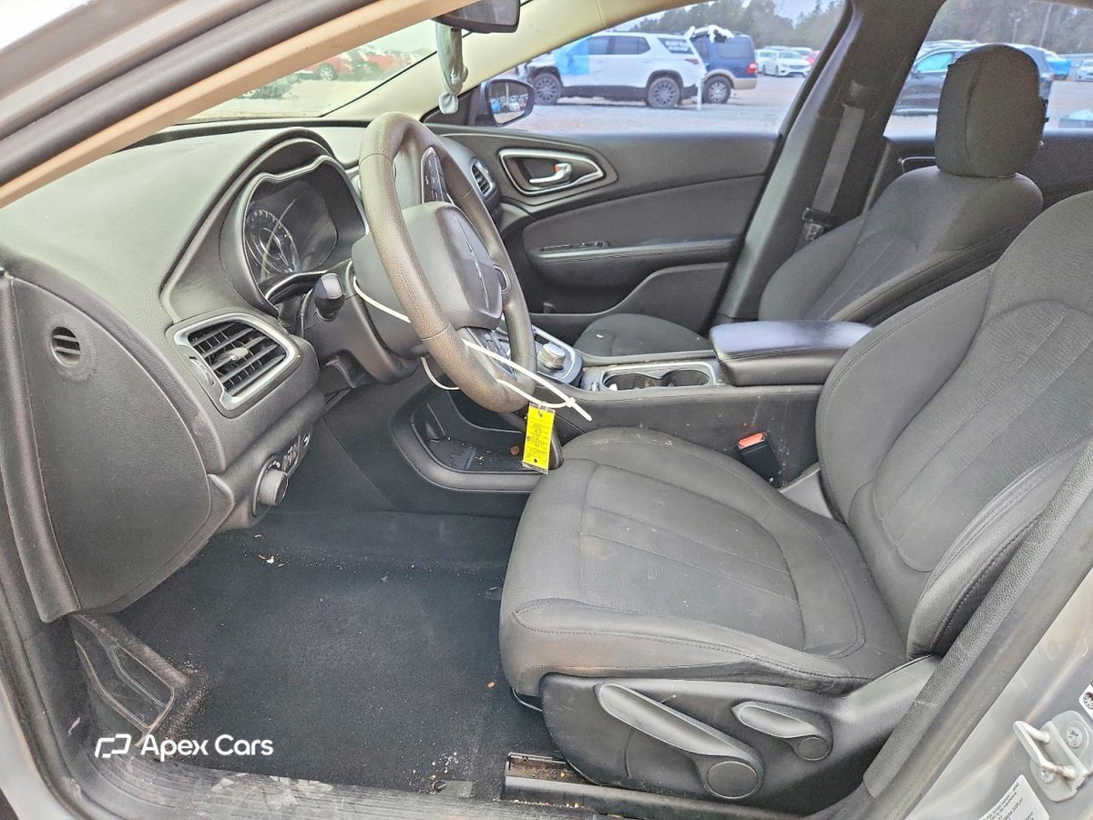Chrysler 200 2016