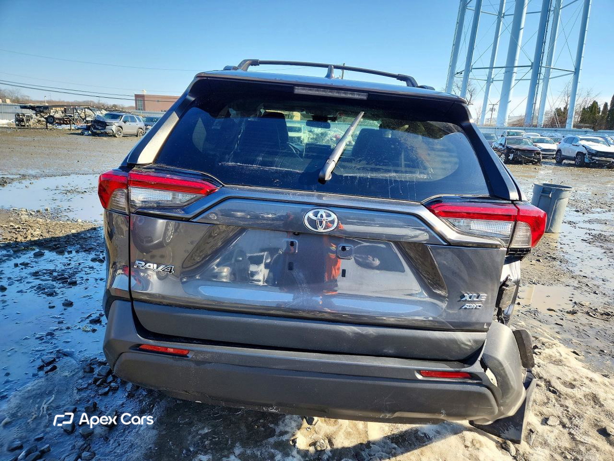 Toyota RAV 4 2025