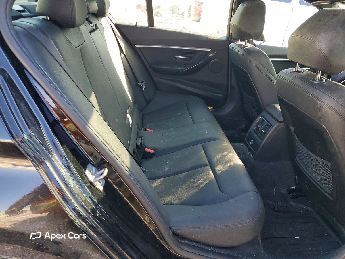 BMW Series 3 2016