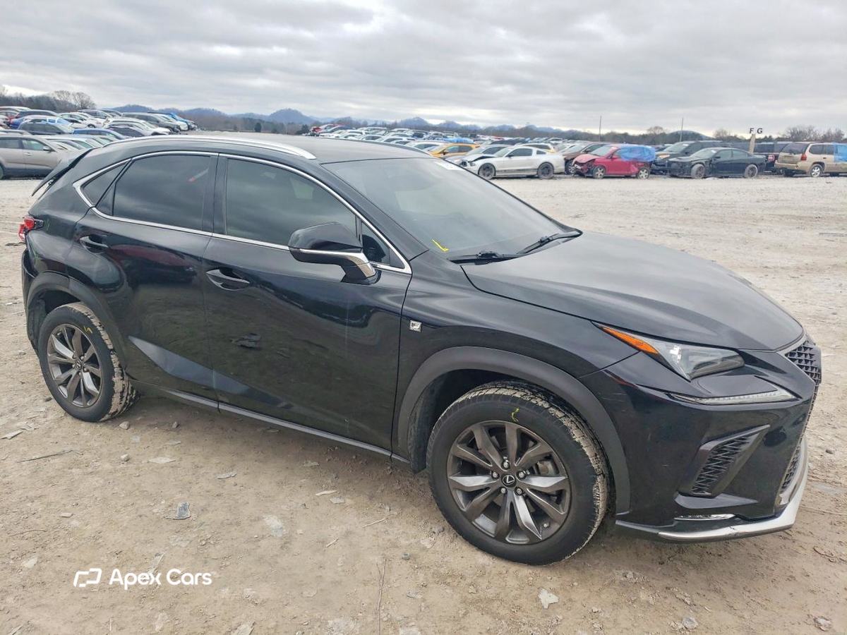 Lexus NX 2021