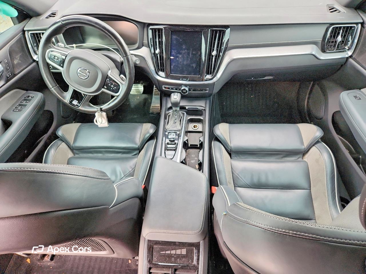Volvo V60 2020