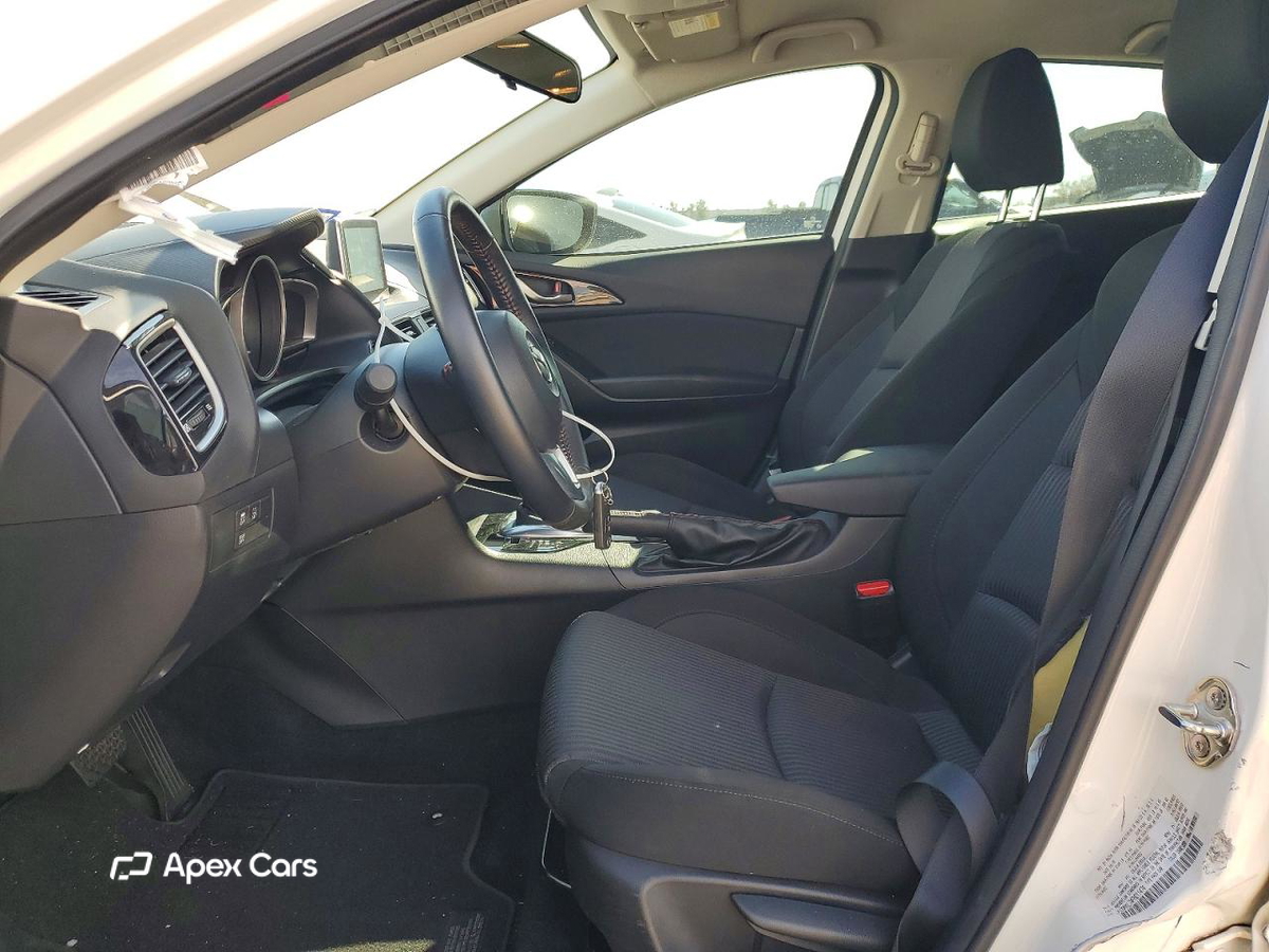 Mazda 3 2015