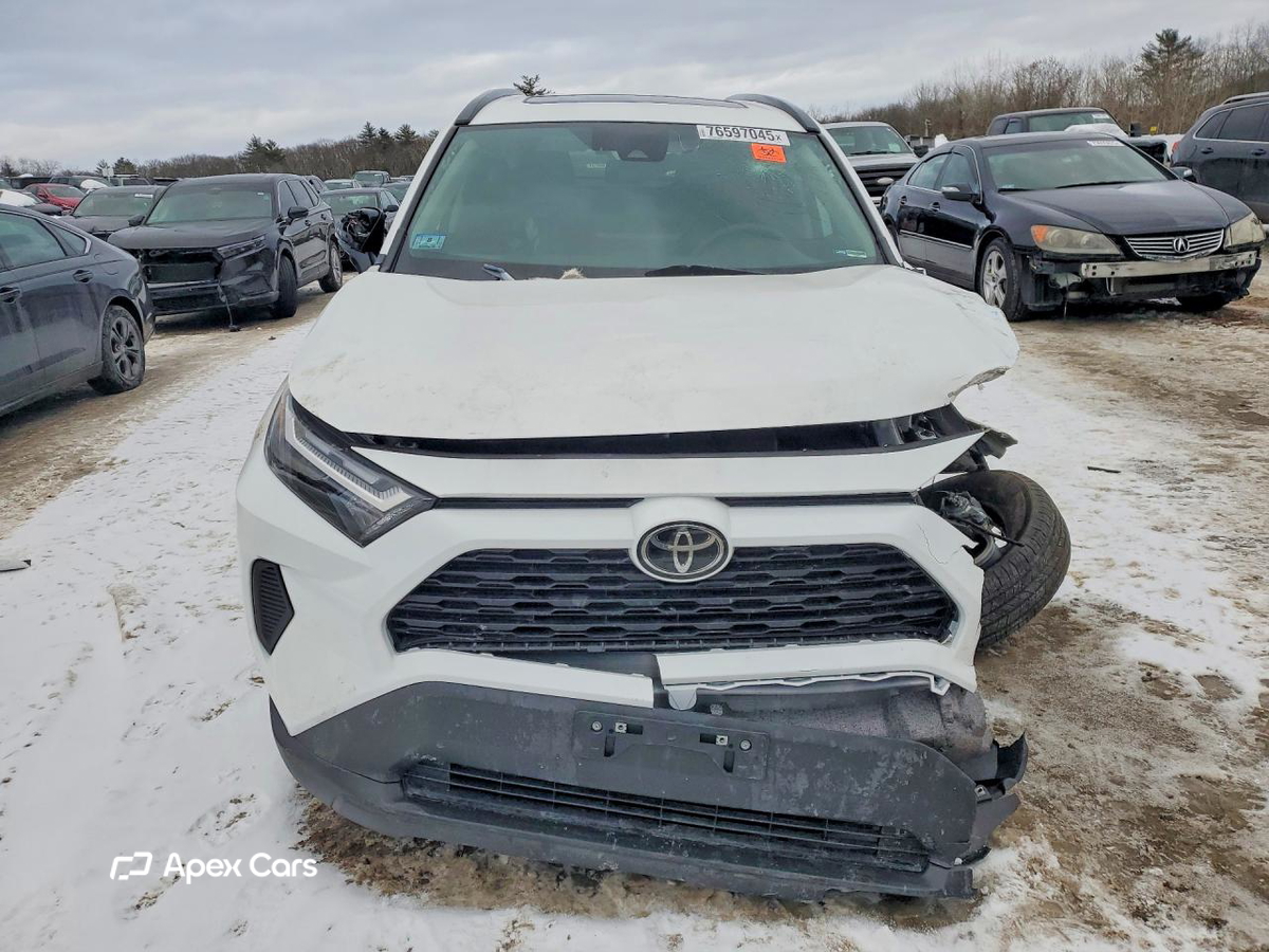 Toyota RAV 4 2025