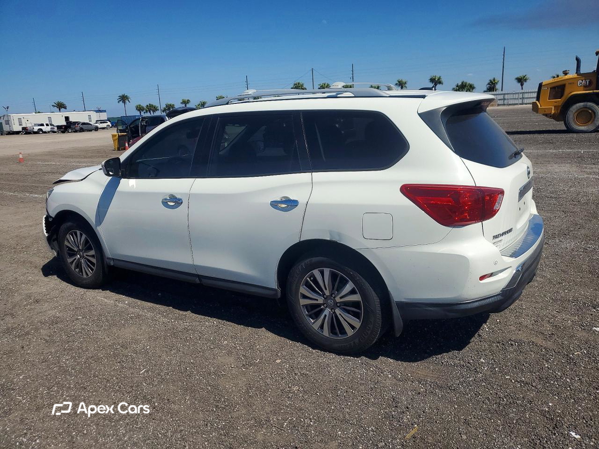 Nissan Pathfinder 2017