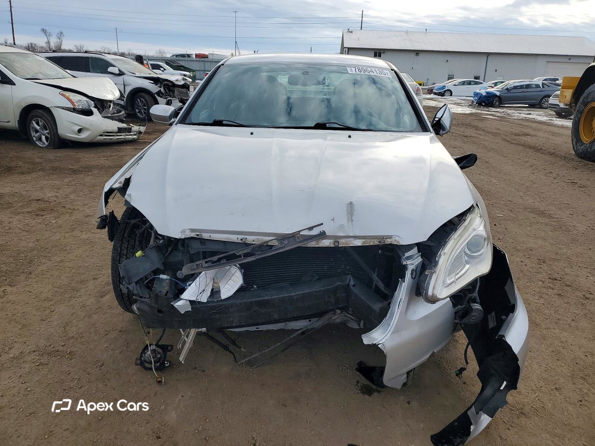 Chrysler 200 2012