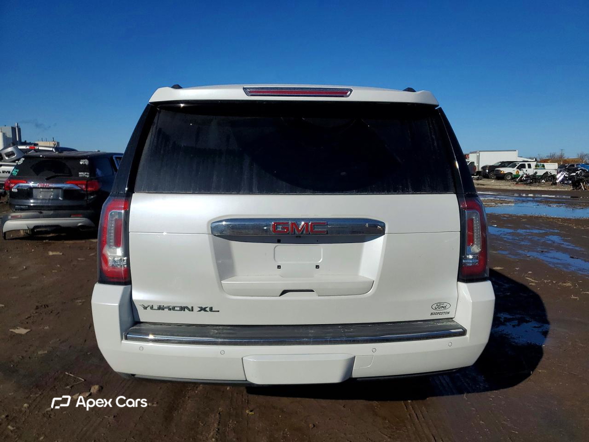 GMC Yukon 2016
