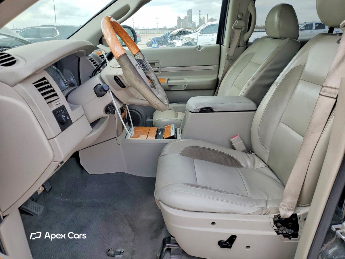 Chrysler Aspen 2009