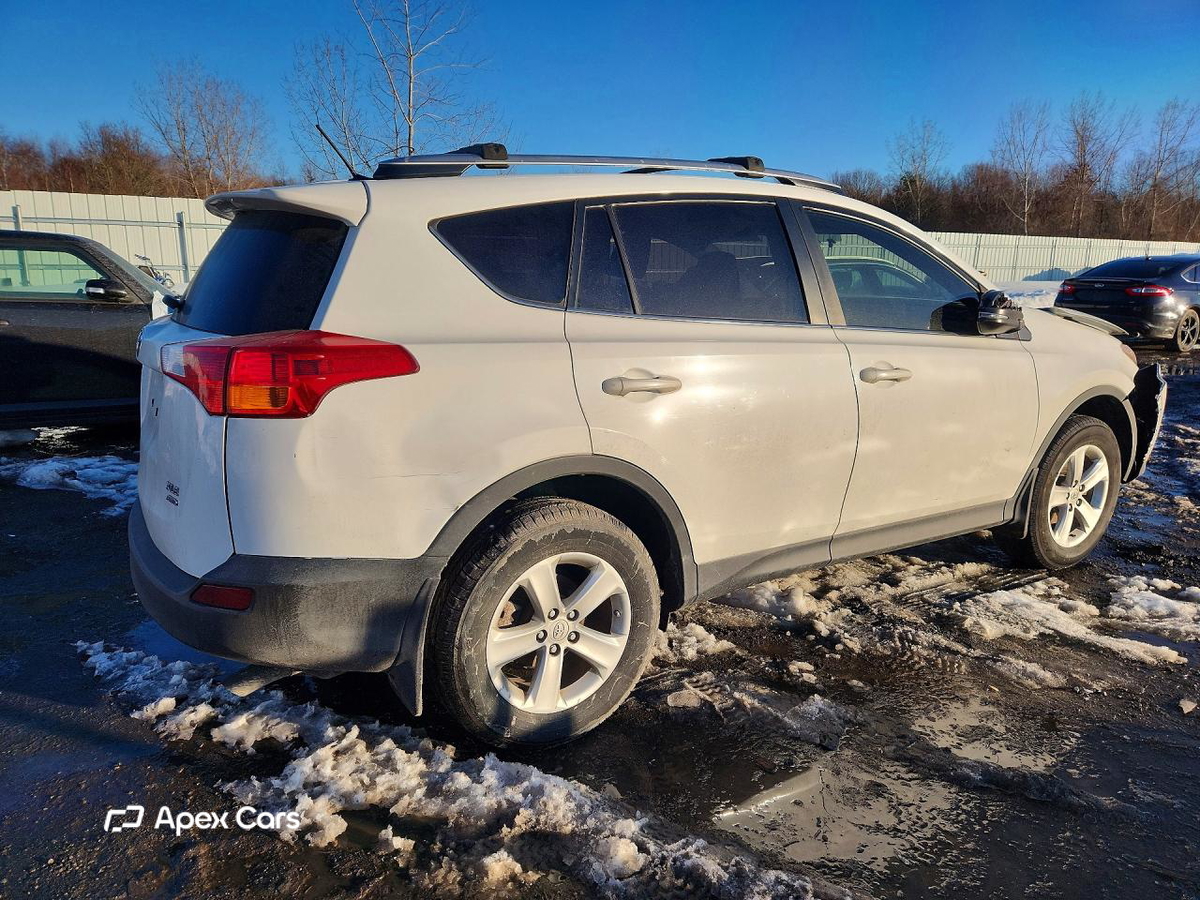 Toyota RAV 4 2014