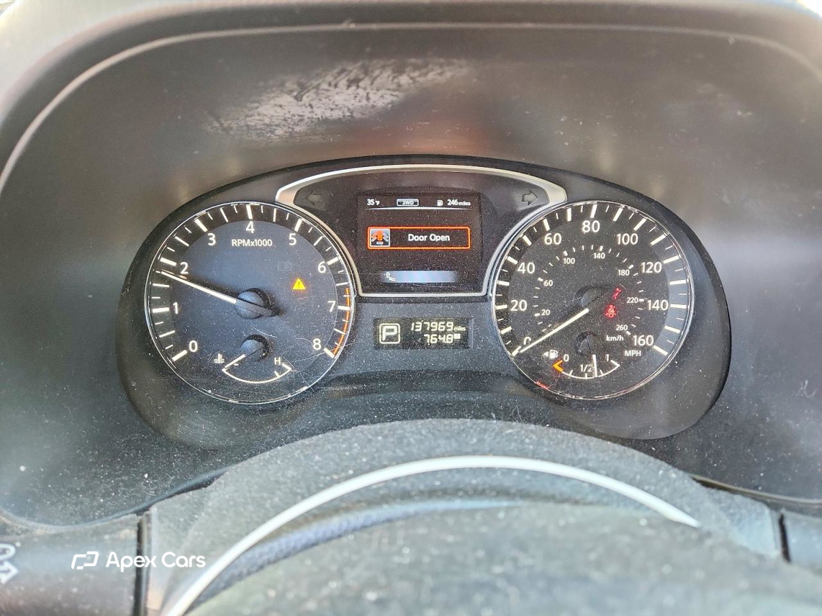 Nissan Pathfinder 2015