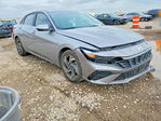 Hyundai Elantra 2024