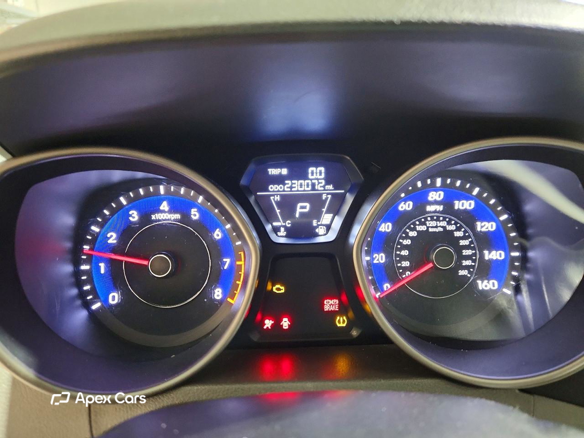 Hyundai Elantra 2013