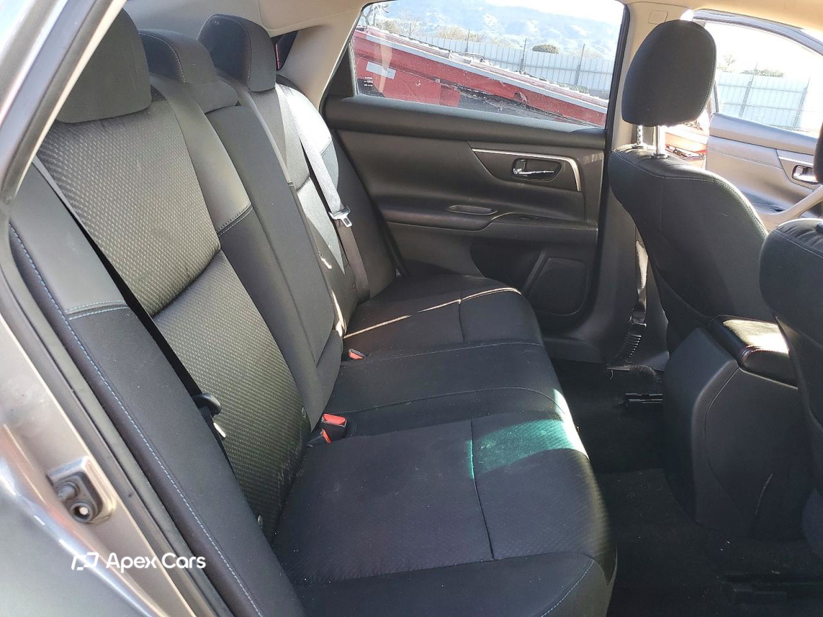Nissan Altima 2016