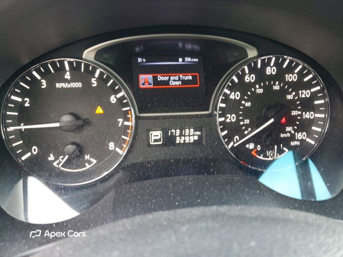Nissan Altima 2015